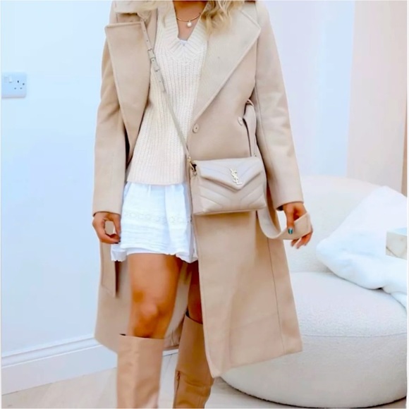 Authentic YSL Saint Laurent LOULOU TOY STRAP BAG IN MATELASSÉ "Y" LEATHER  Beige - Picture 7 of 17